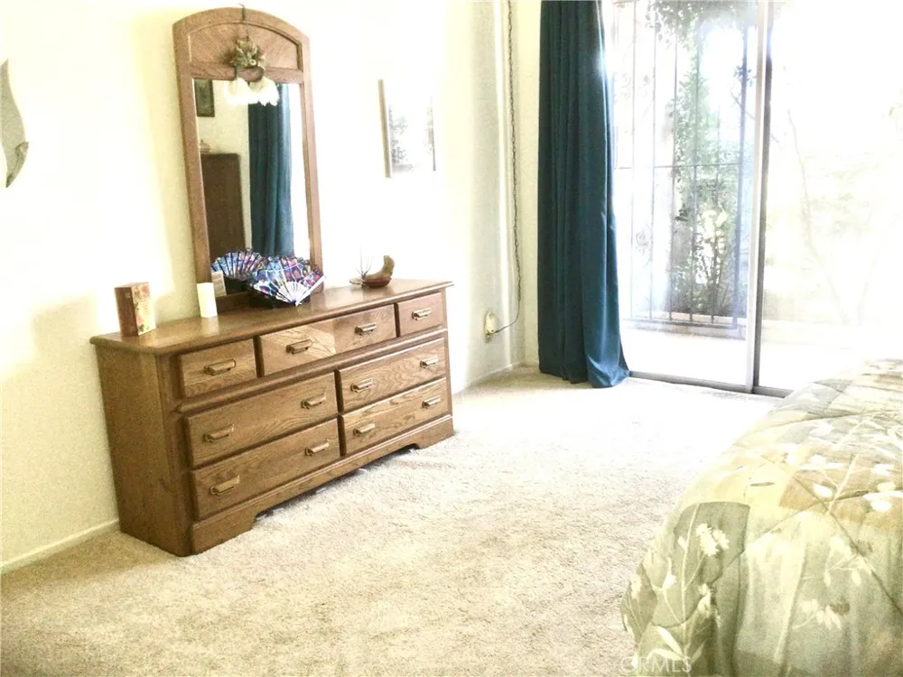 26064 Verde Grande Court Menifee, CA 92586