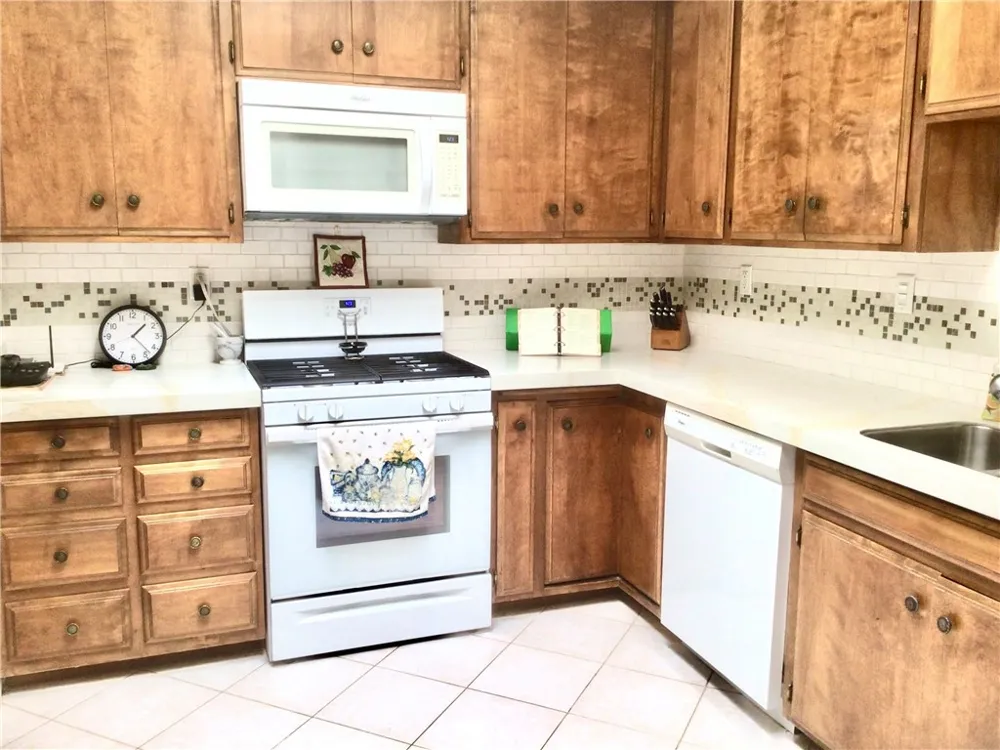 26064 Verde Grande Court Menifee, CA 92586