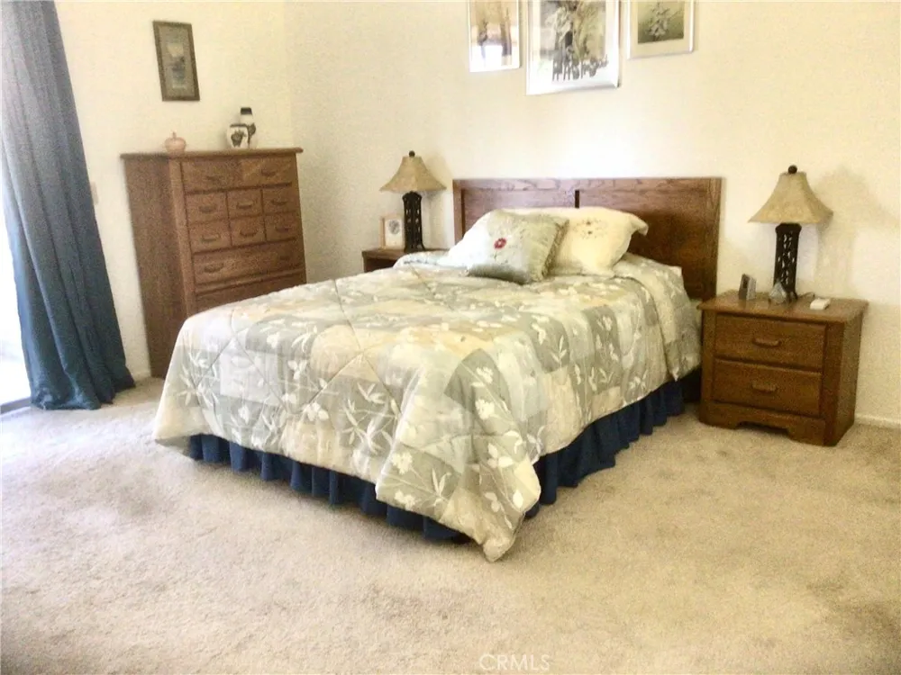 26064 Verde Grande Court Menifee, CA 92586