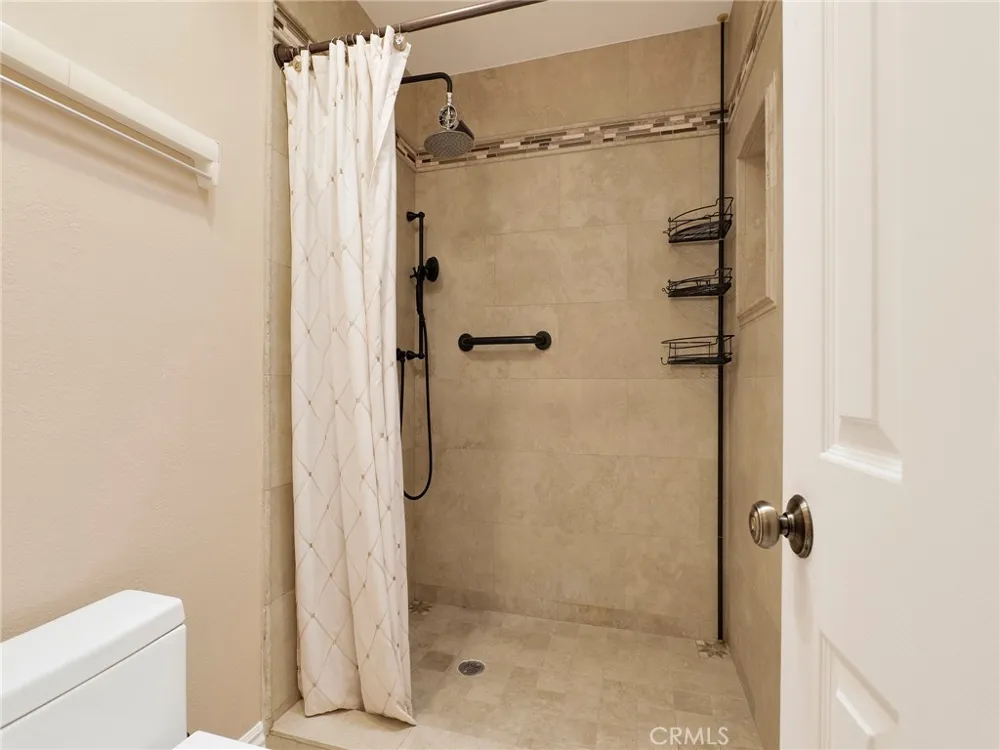 796 Valley Westlake Village, CA 91362