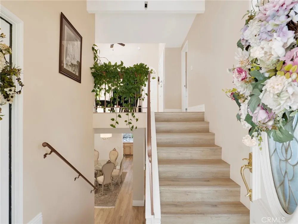 796 Valley Westlake Village, CA 91362
