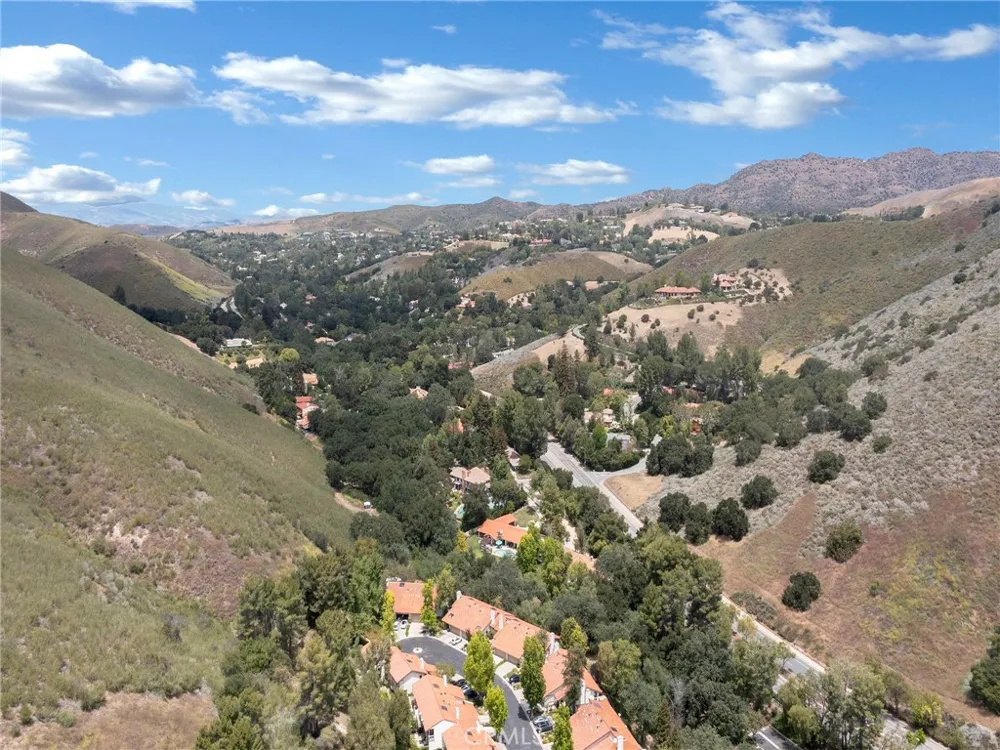 796 Valley Westlake Village, CA 91362