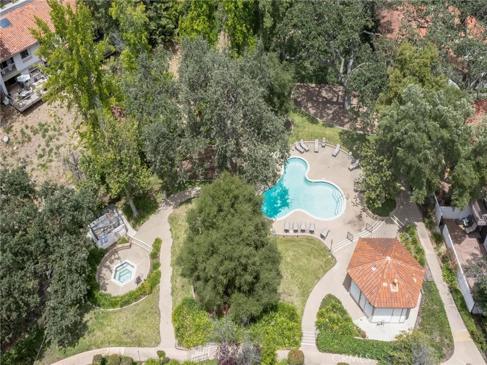 796 Valley Westlake Village, CA 91362