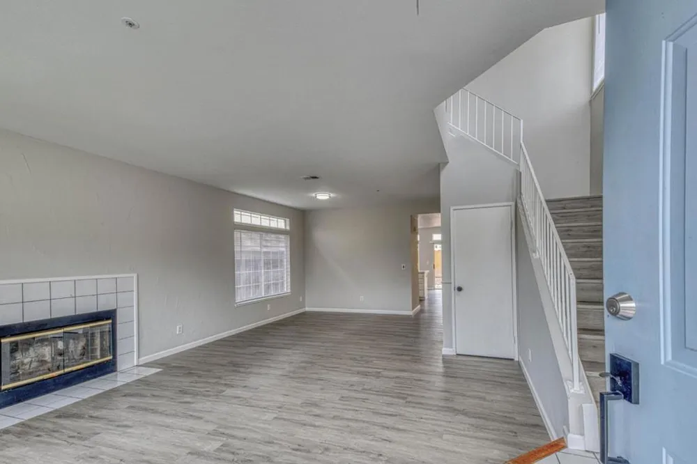 1920 Constitution Boulevard #24 Salinas, CA 93905