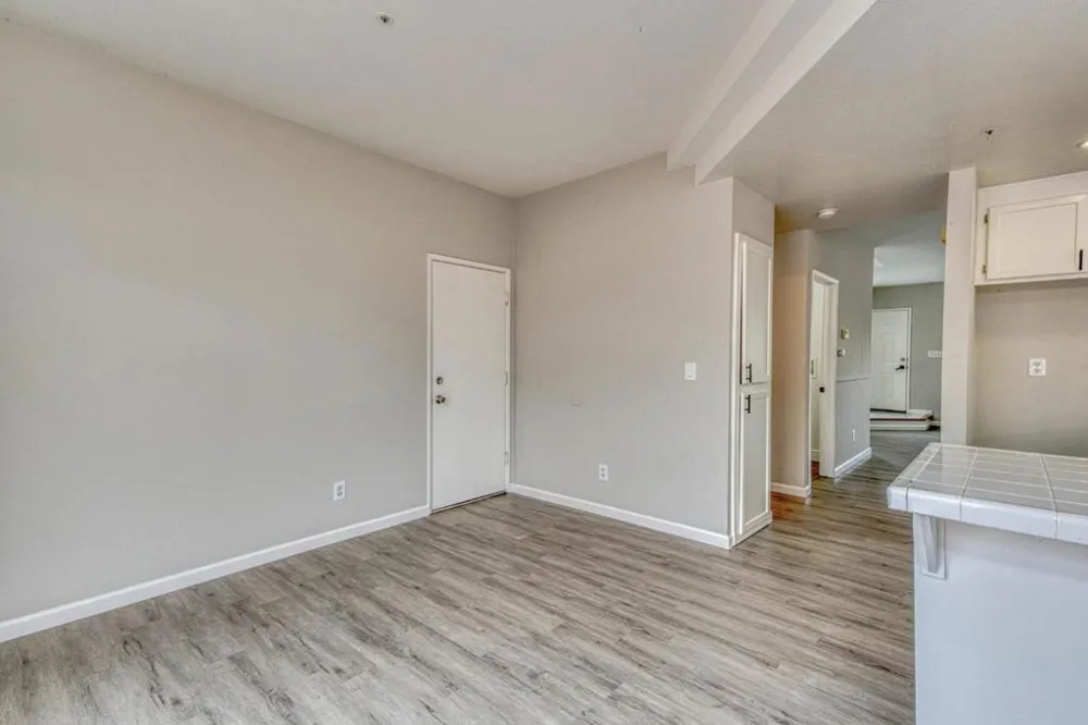1920 Constitution Boulevard #24 Salinas, CA 93905