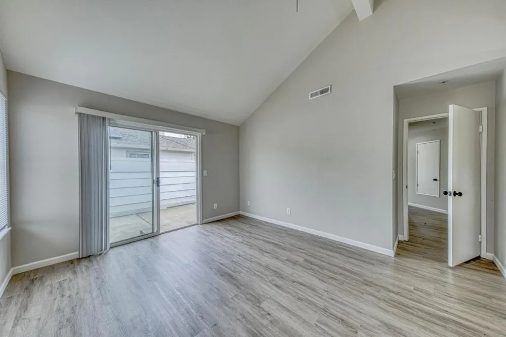 1920 Constitution Boulevard #24 Salinas, CA 93905