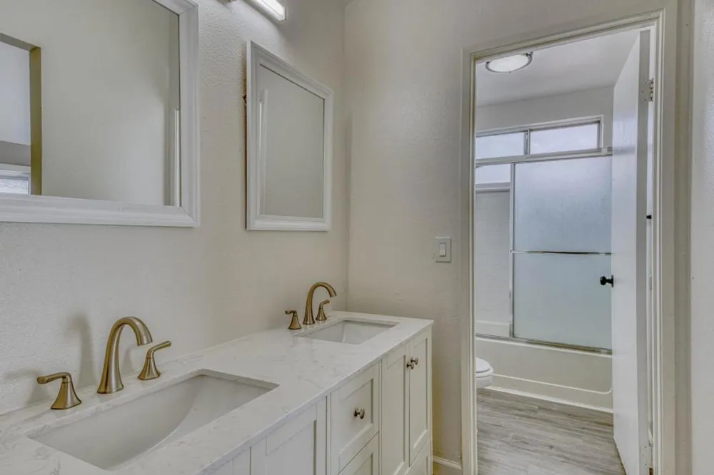 1920 Constitution Boulevard #24 Salinas, CA 93905