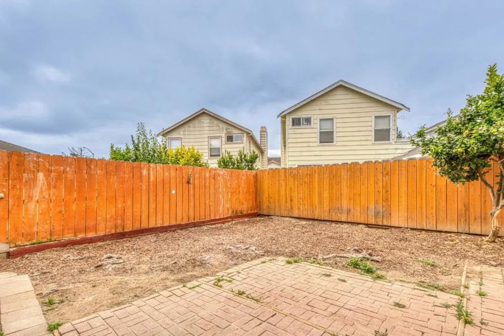 1920 Constitution Boulevard #24 Salinas, CA 93905