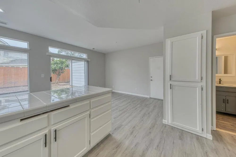 1920 Constitution Boulevard #24 Salinas, CA 93905