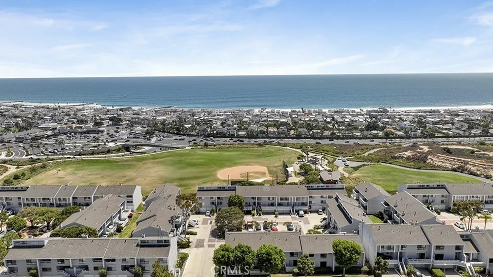 2 Land Fall Court Newport Beach, CA 92663