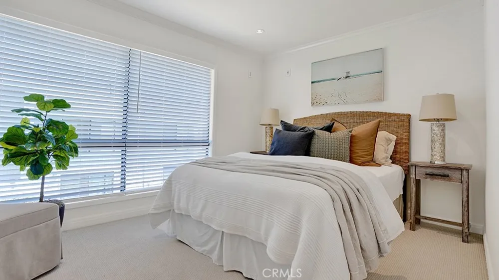 2 Land Fall Court Newport Beach, CA 92663