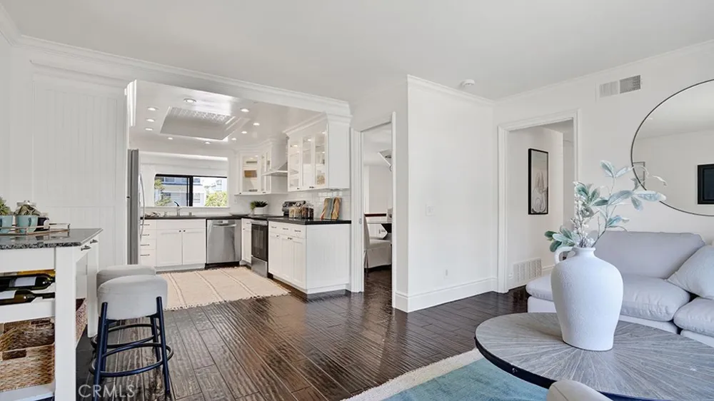 2 Land Fall Court Newport Beach, CA 92663