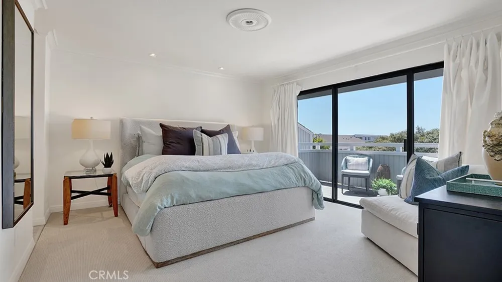 2 Land Fall Court Newport Beach, CA 92663