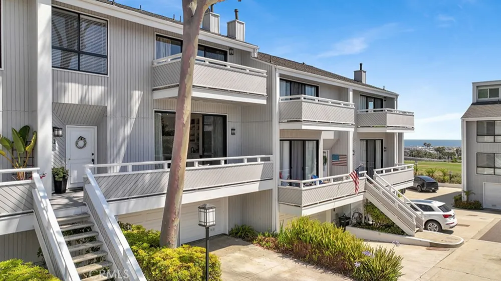 2 Land Fall Court Newport Beach, CA 92663