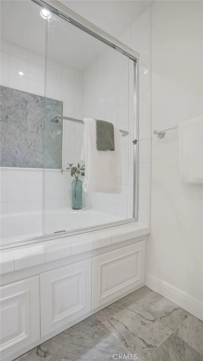 2 Land Fall Court Newport Beach, CA 92663
