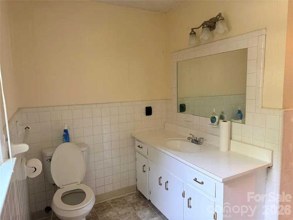 267 Hoopaugh Avenue Ellenboro, NC 28040