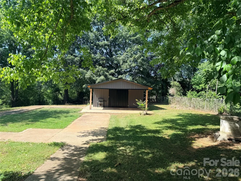 267 Hoopaugh Avenue Ellenboro, NC 28040
