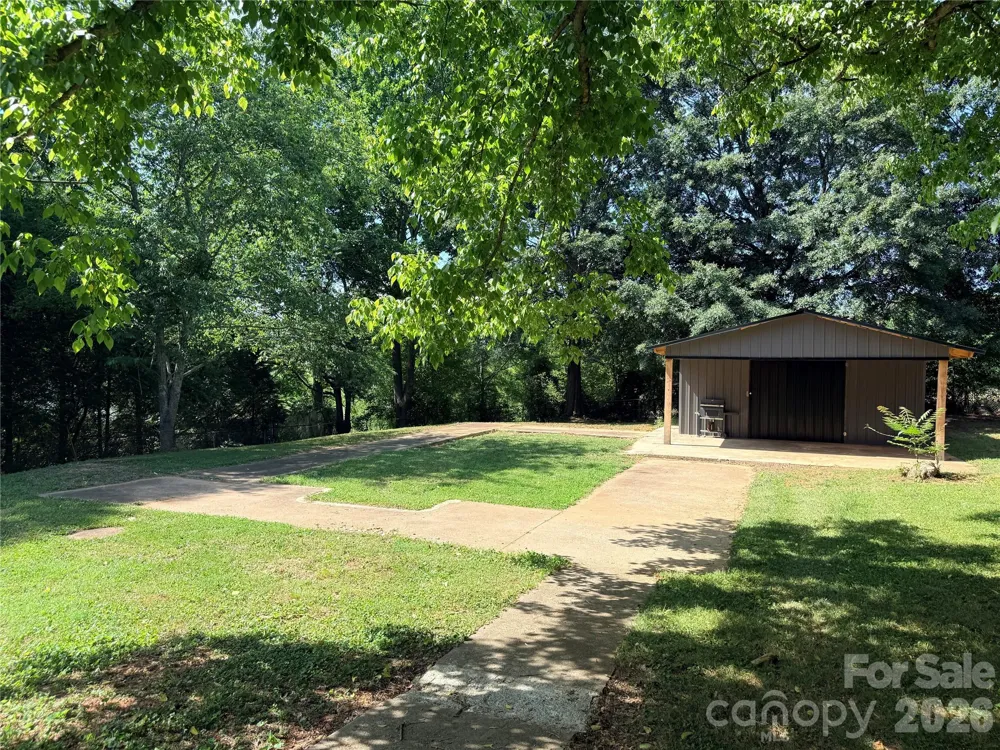 267 Hoopaugh Avenue Ellenboro, NC 28040