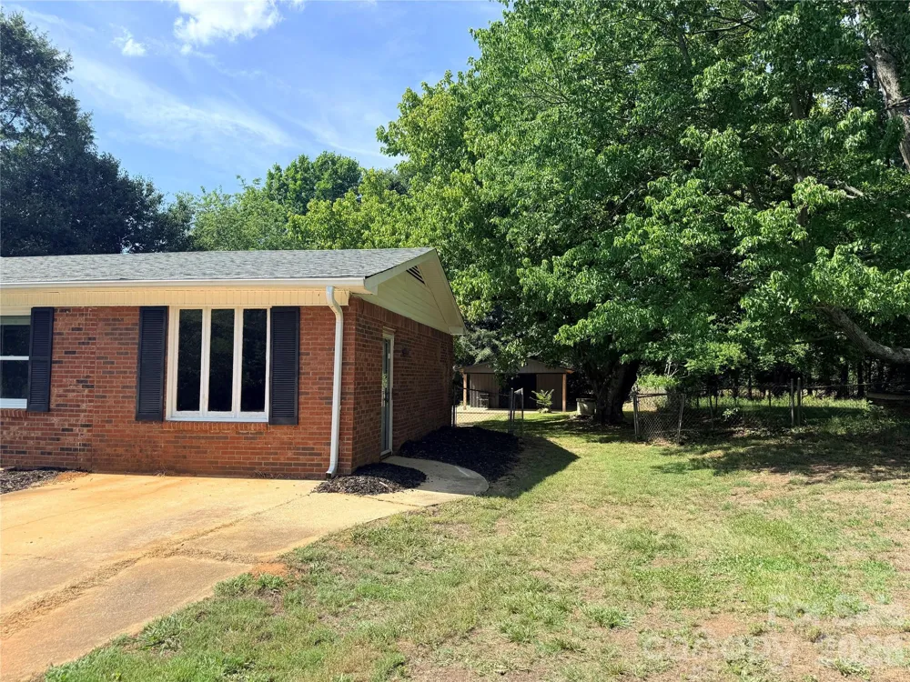 267 Hoopaugh Avenue Ellenboro, NC 28040