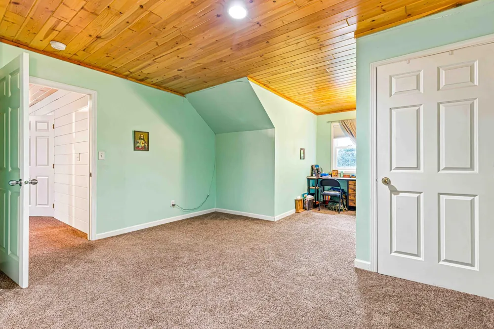 25131 Franklin Lake Road Pelican Rapids, MN 56572