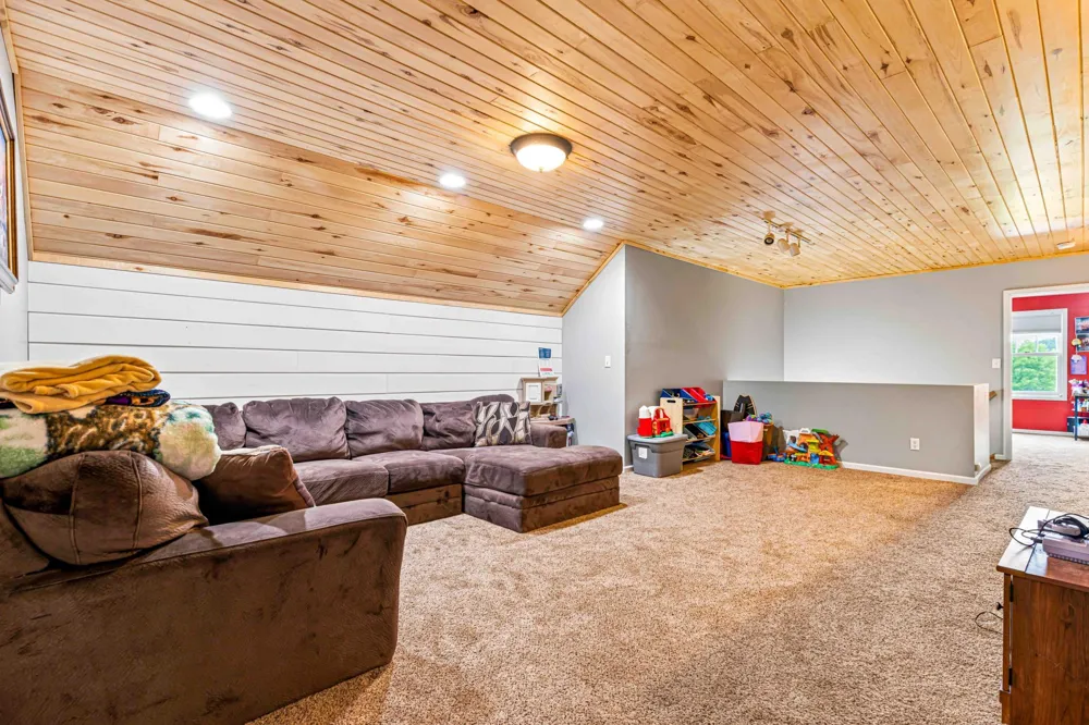 25131 Franklin Lake Road Pelican Rapids, MN 56572