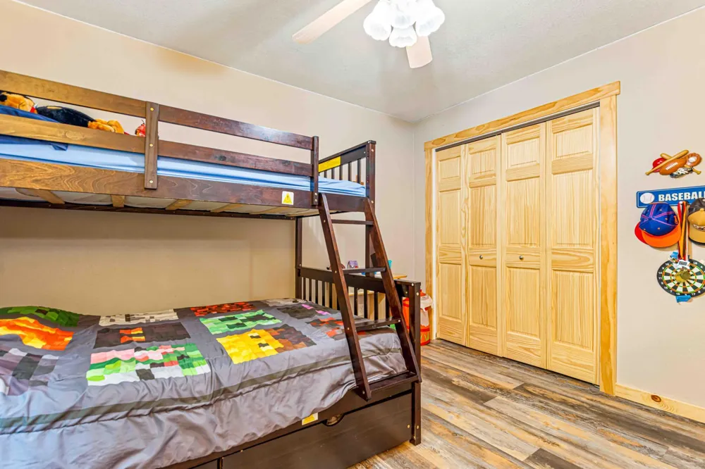 25131 Franklin Lake Road Pelican Rapids, MN 56572