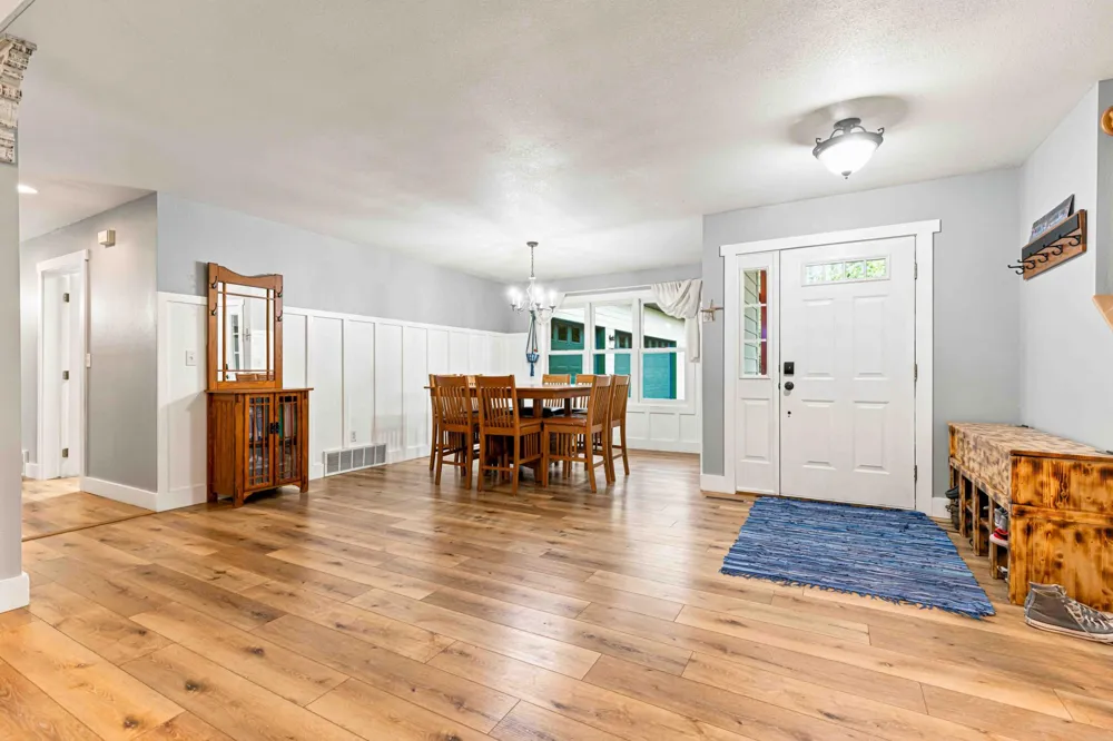 25131 Franklin Lake Road Pelican Rapids, MN 56572
