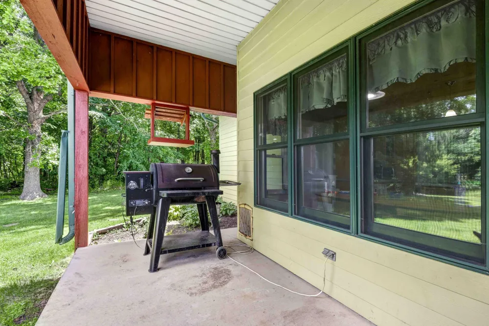 25131 Franklin Lake Road Pelican Rapids, MN 56572