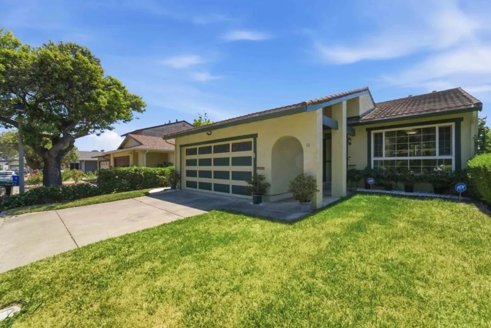 10 Overlook Lane El Sobrante, CA 94803