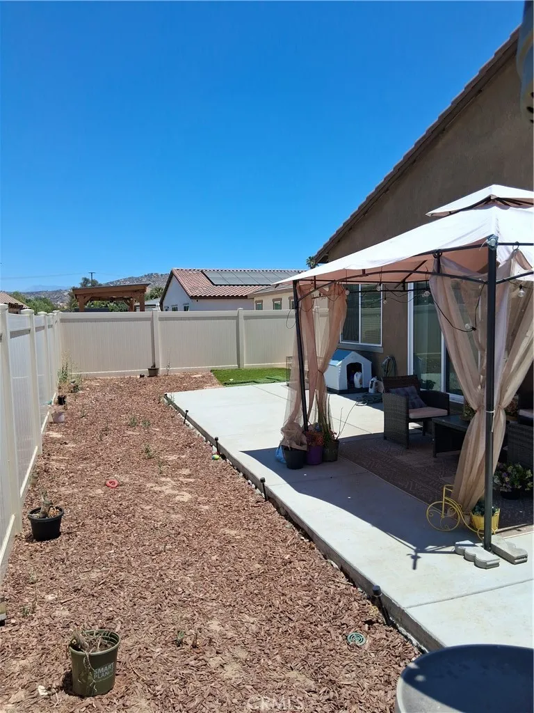 28434 Windy Terrace Nuevo, CA 92567