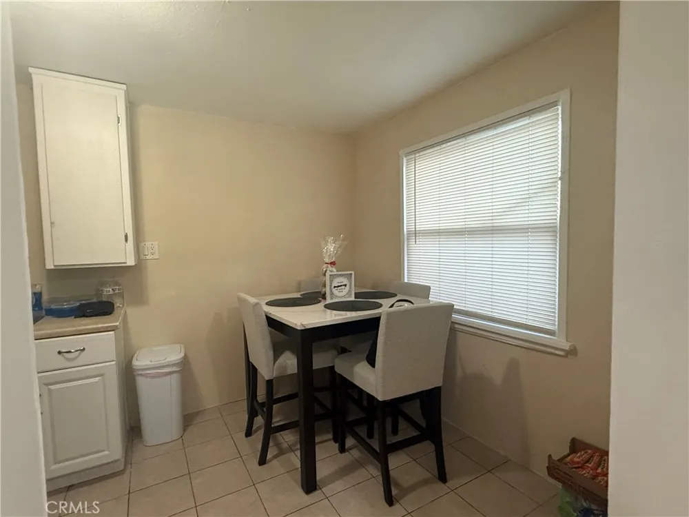 974 Sperry Dr. Colton, CA 92324