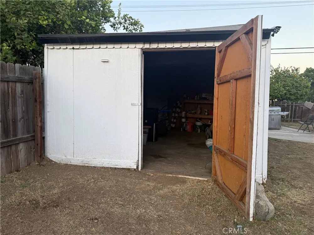 974 Sperry Dr. Colton, CA 92324