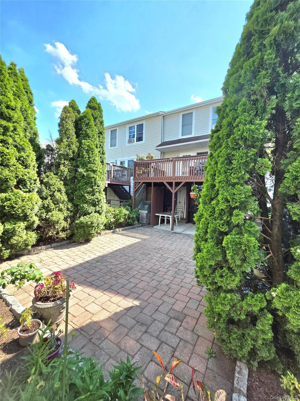 667 Plaza Avenue Mamaroneck, NY 10543