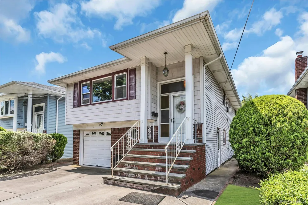 94 Union Place Lynbrook, NY 11563