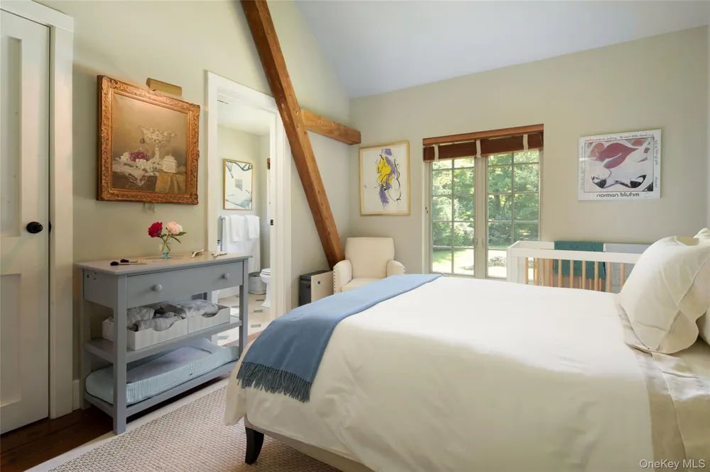 6-8 Old Killearn Road Millbrook, NY 12545
