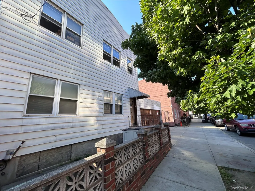 38-12 28th Street Long Island City, NY 11101