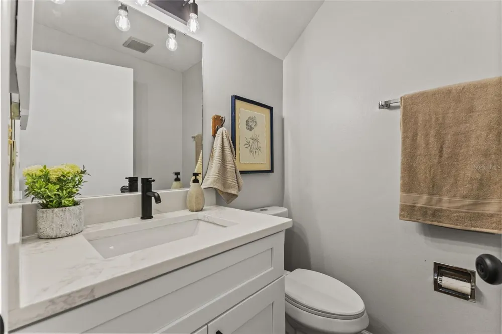 14809 WINDING CREEK COURT Tampa, FL 33613