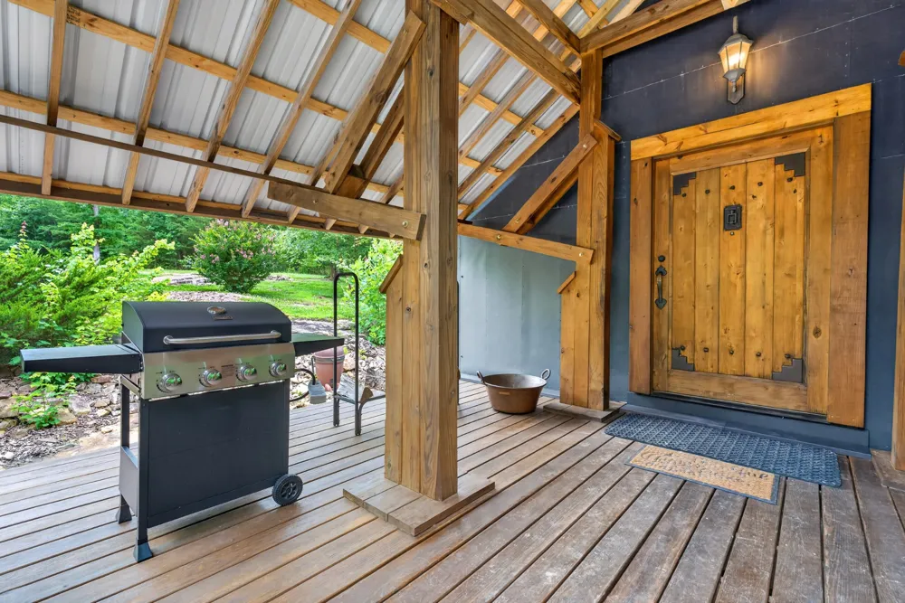 337 Monteagle Falls Rd Monteagle, TN 37356