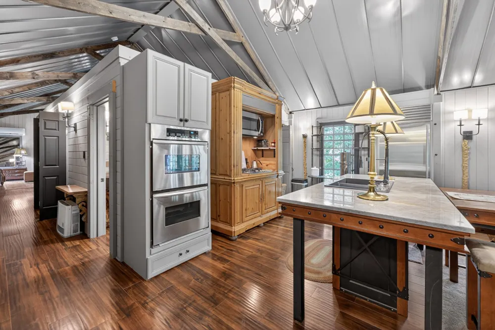 337 Monteagle Falls Rd Monteagle, TN 37356