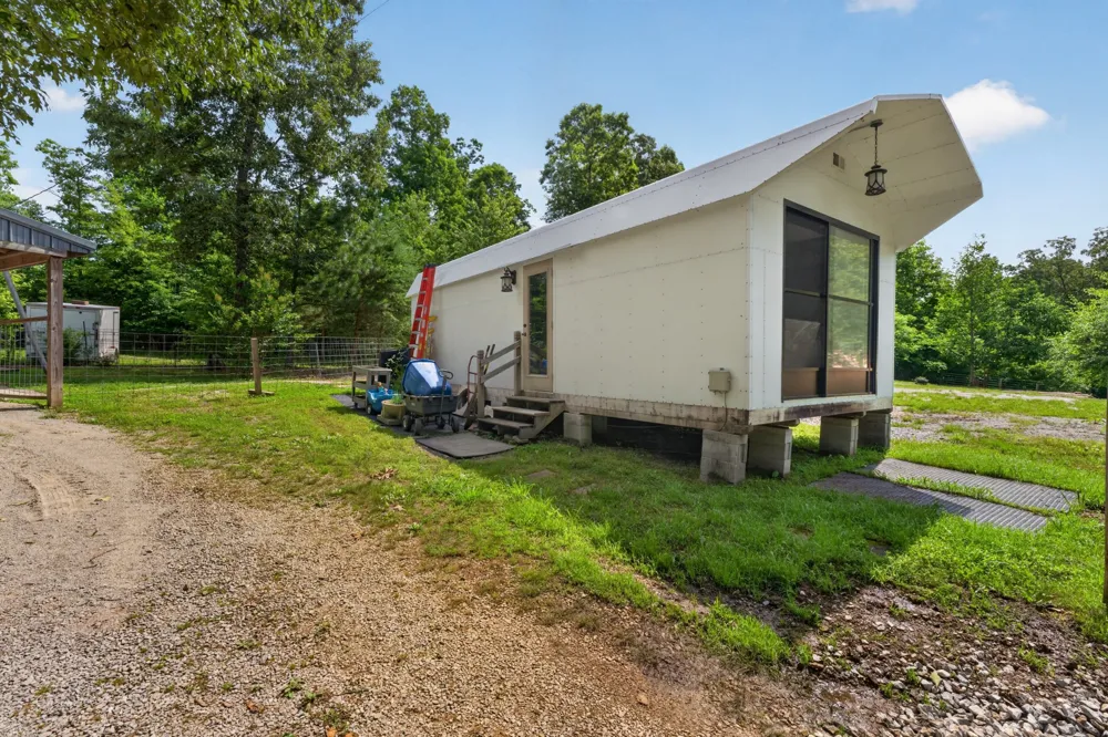 337 Monteagle Falls Rd Monteagle, TN 37356