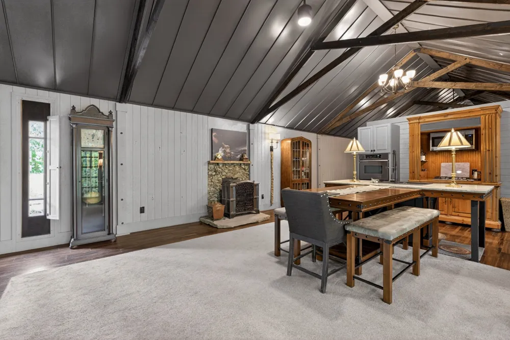 337 Monteagle Falls Rd Monteagle, TN 37356