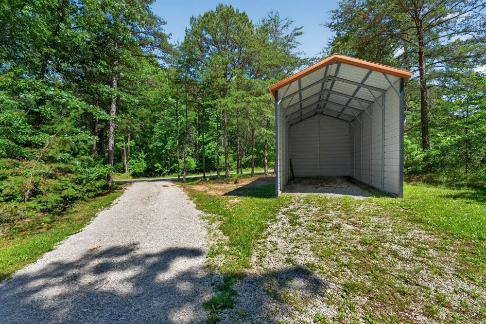 337 Monteagle Falls Rd Monteagle, TN 37356