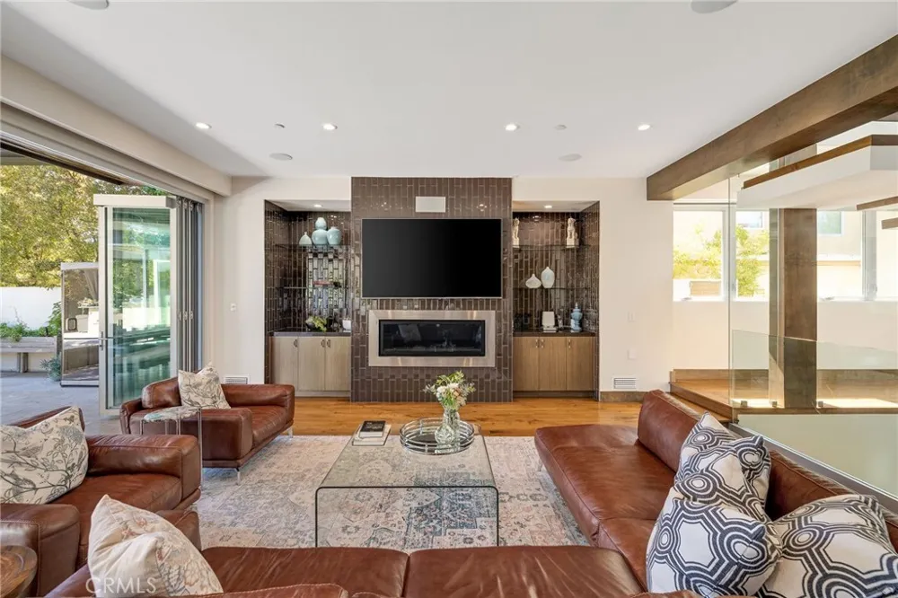 1626 1st Street Manhattan Beach, CA 90266