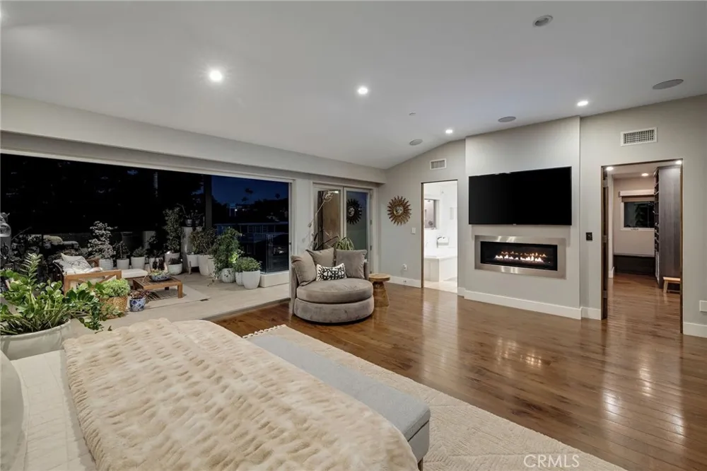 1626 1st Street Manhattan Beach, CA 90266