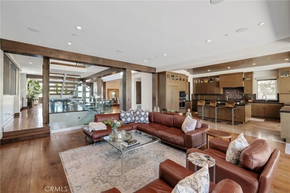 1626 1st Street Manhattan Beach, CA 90266