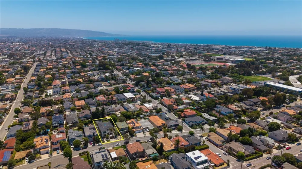 1626 1st Street Manhattan Beach, CA 90266