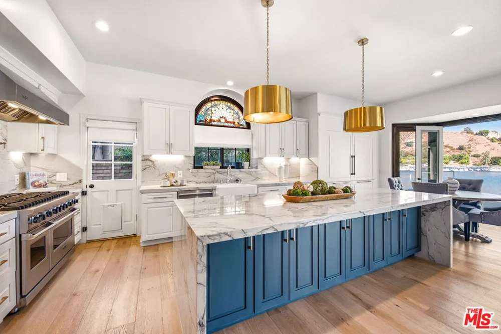 3704 Capstan Circle Westlake Village, CA 91361