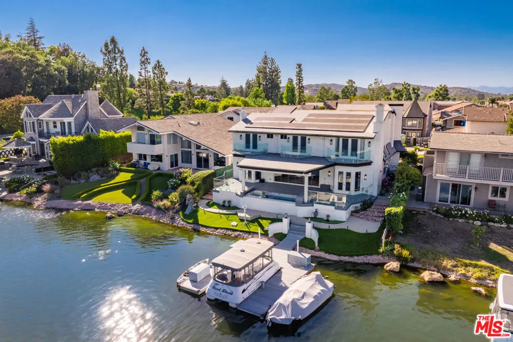 3704 Capstan Circle Westlake Village, CA 91361