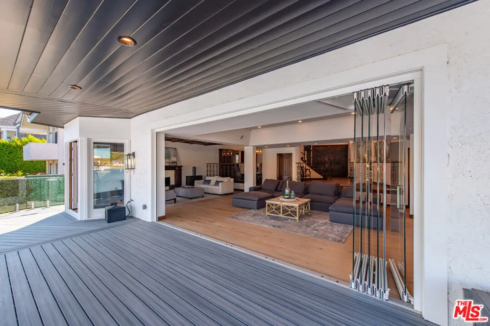 3704 Capstan Circle Westlake Village, CA 91361