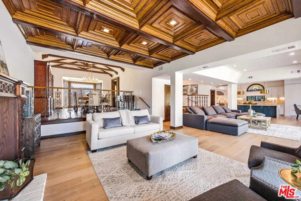 3704 Capstan Circle Westlake Village, CA 91361